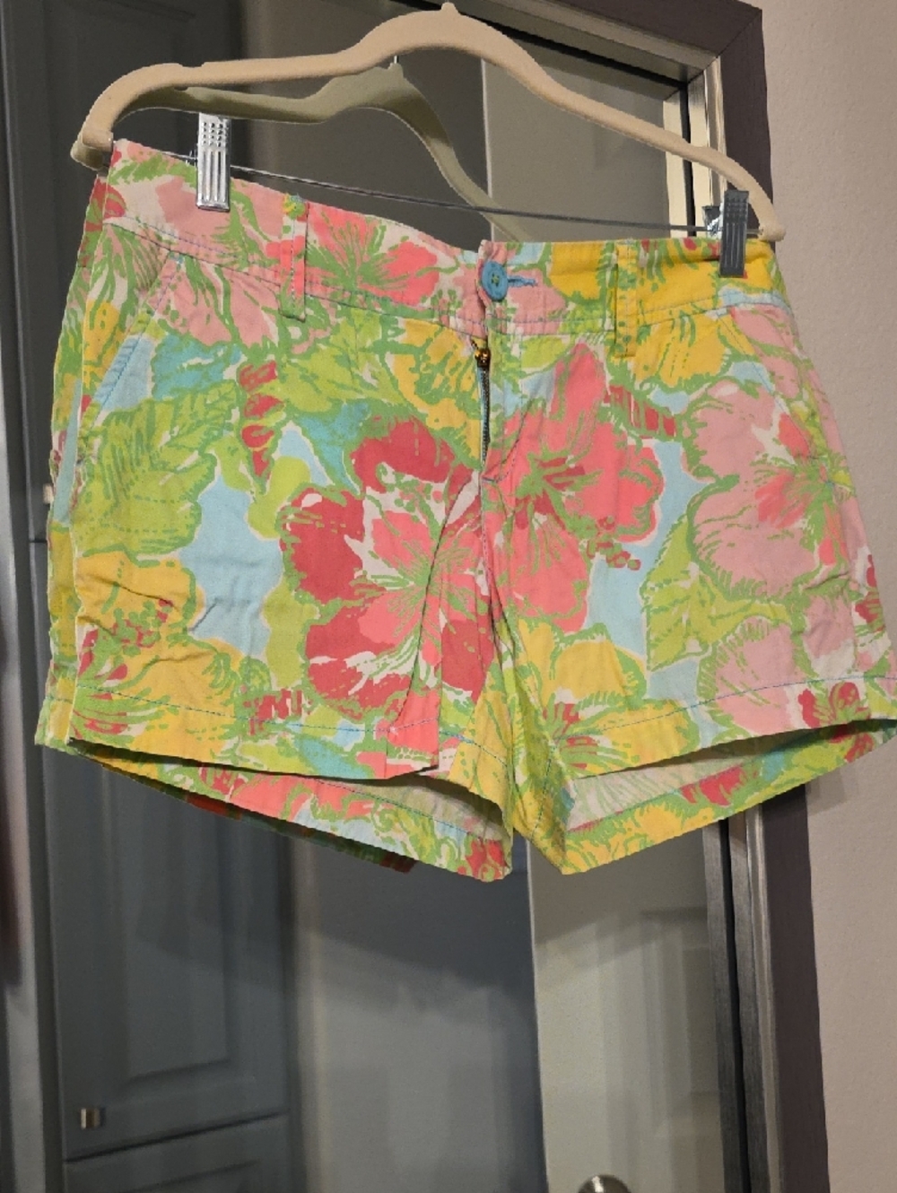 Lilly Pulitzer Tropical Pastel Floral High-Waist Shorts - Picture 9 of 12